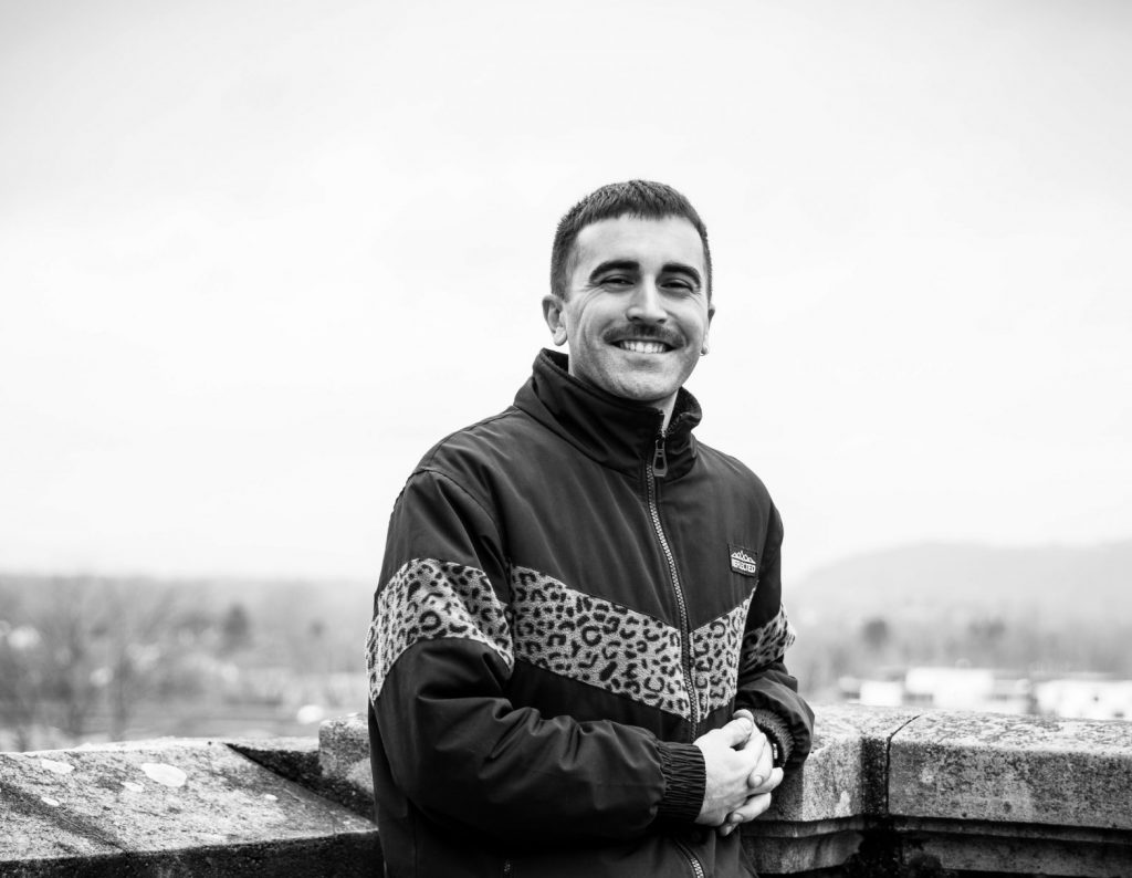 Portrait pro Fabien Lascaray Design multimédia et Communication